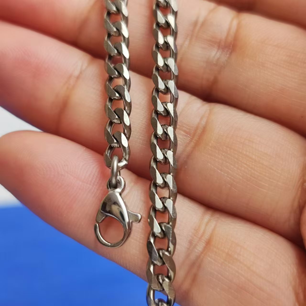 I-souled ไทเทเนียมผู้หญิงสร้อย - Ceramic Link Bracelet บทวิจารณ์และราคา