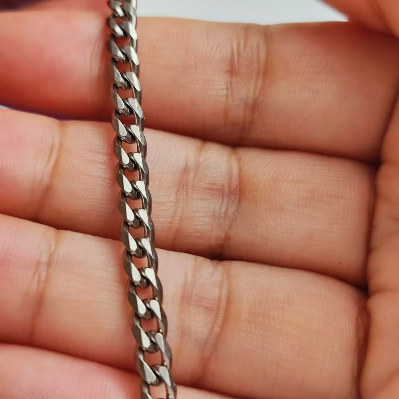 I-souled ไทเทเนียมผู้หญิงสร้อย - Ceramic Link Bracelet บทวิจารณ์และราคา